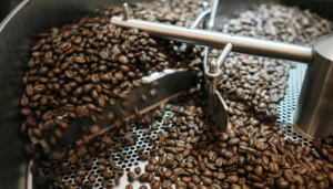 5 Lý Do Khiến Giá Cà Phê Robusta và Arabica Biến Động