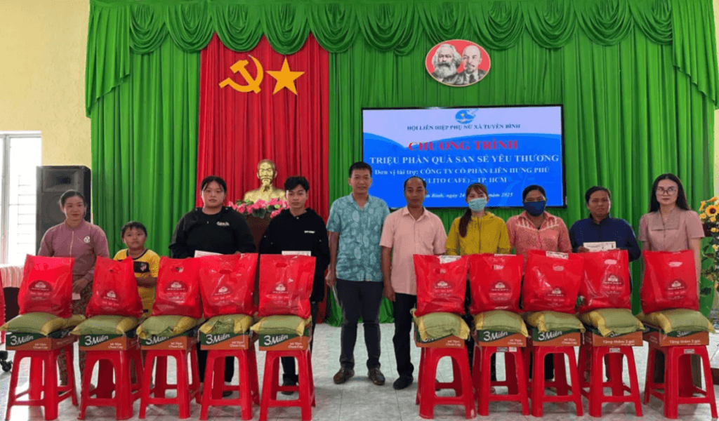 Khám Phá Gian Hàng Cà Phê Chất Express Tại Cổ Sơn Tự (Rằm Tháng Giêng 2025)